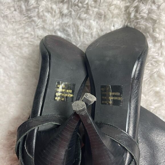 Restricted leather black folded ankle Boots heels pointed toe size 10 - Picture 11 of 12